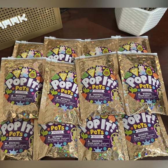 New Pop It! Pets Petites Season 2 lot of 12 - Picture 3 of 7